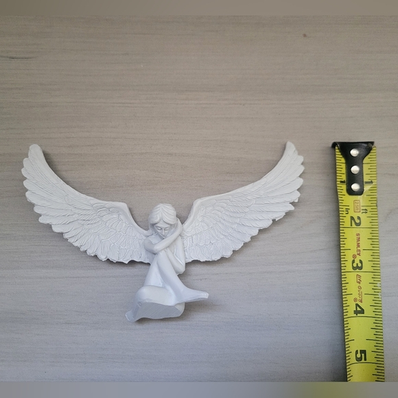 Angel Figurine White Resin Material Memorial Statue Great Gift NWT - Picture 3 of 7